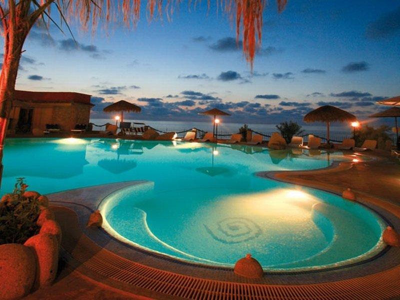 Baia Tropea Resort Паргелия Экстерьер фото